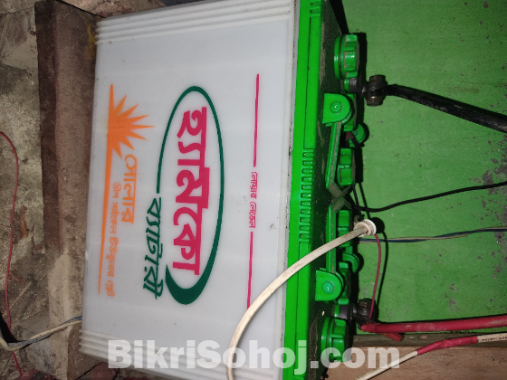 সোলার প্যানেল, ব্যাটারি